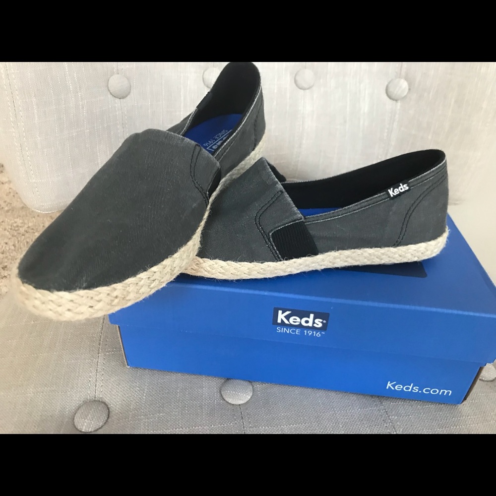 NWT Keds chilkax a-line jute Black
